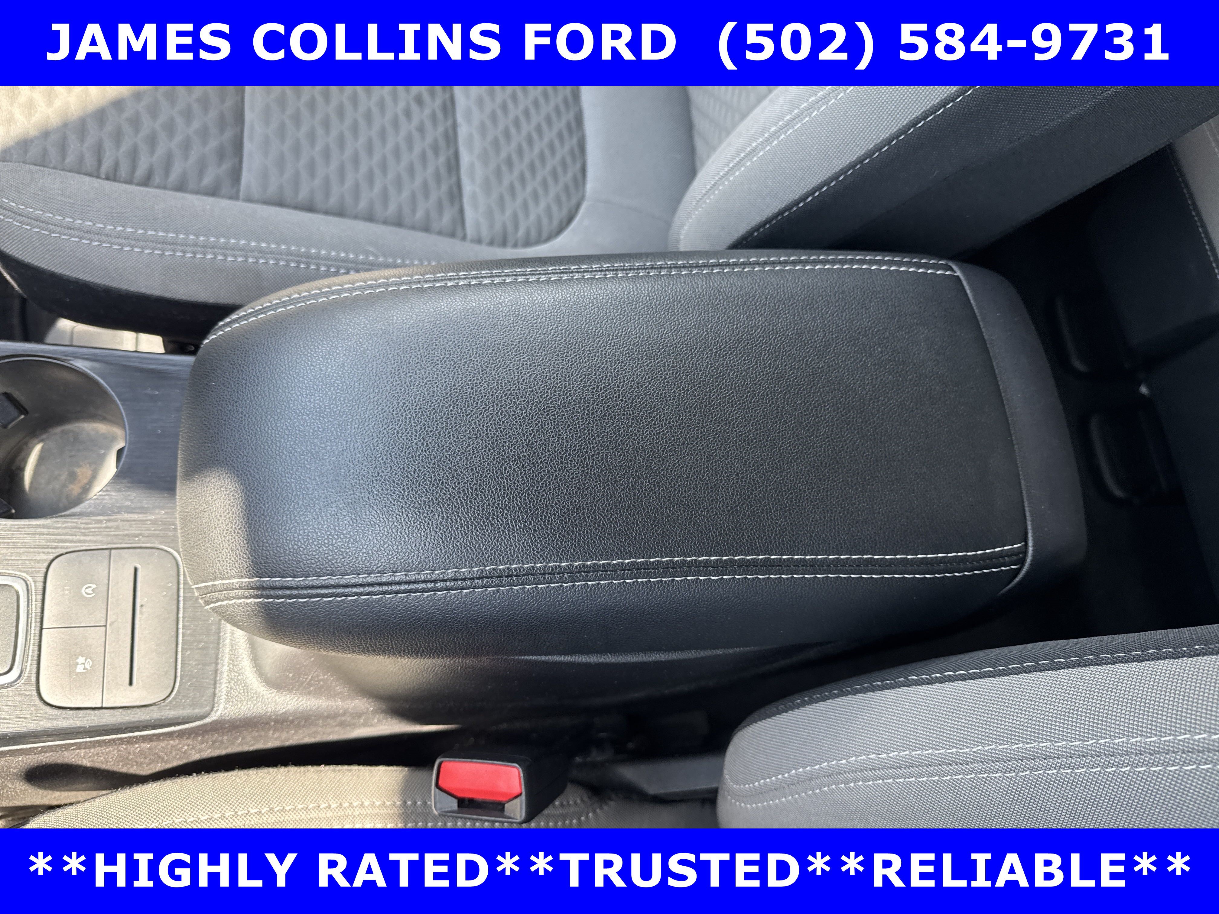 Certified 2022 Ford Escape SE w/ Cold Weather Package AWD/4WD image 23