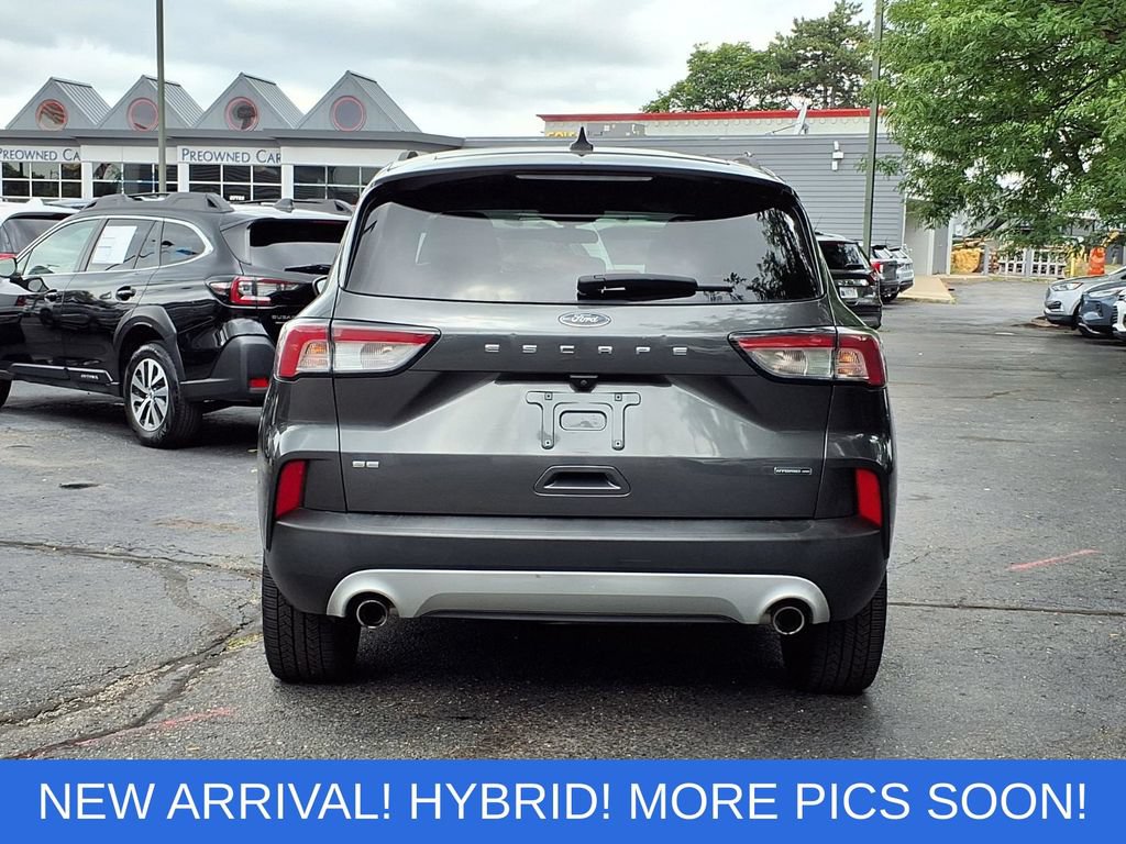 Certified 2020 Ford Escape SE Sport AWD/4WD image 24