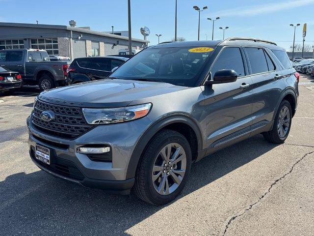 Certified 2023 Ford Explorer XLT w/ Equipment Group 202A image 2