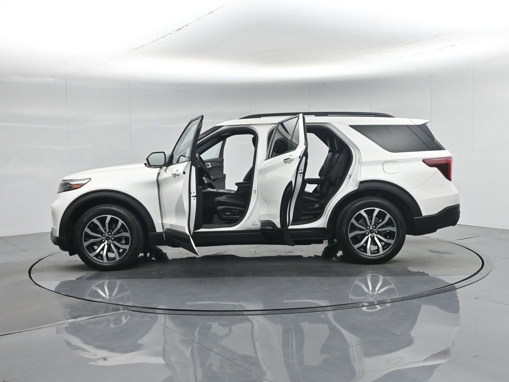 Certified 2020 Ford Explorer ST w/ Premium Technology Package image 61