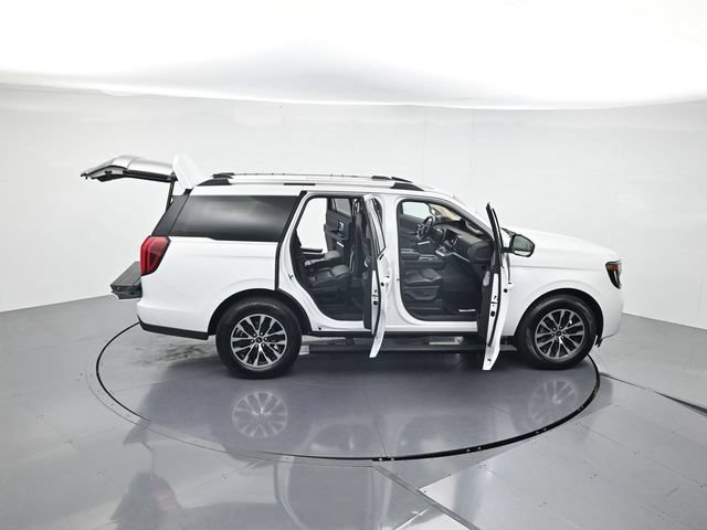 Certified 2025 Ford Expedition Platinum AWD/4WD image 50