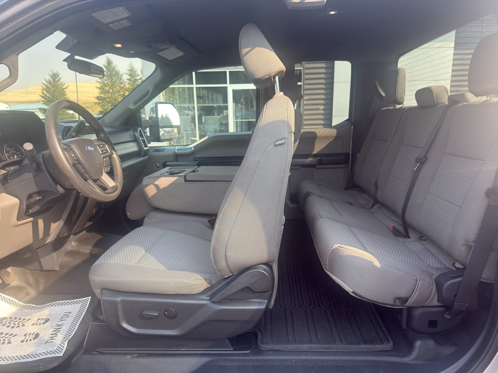 Certified 2022 Ford F250 XLT w/ XLT Premium Package AWD/4WD image 14