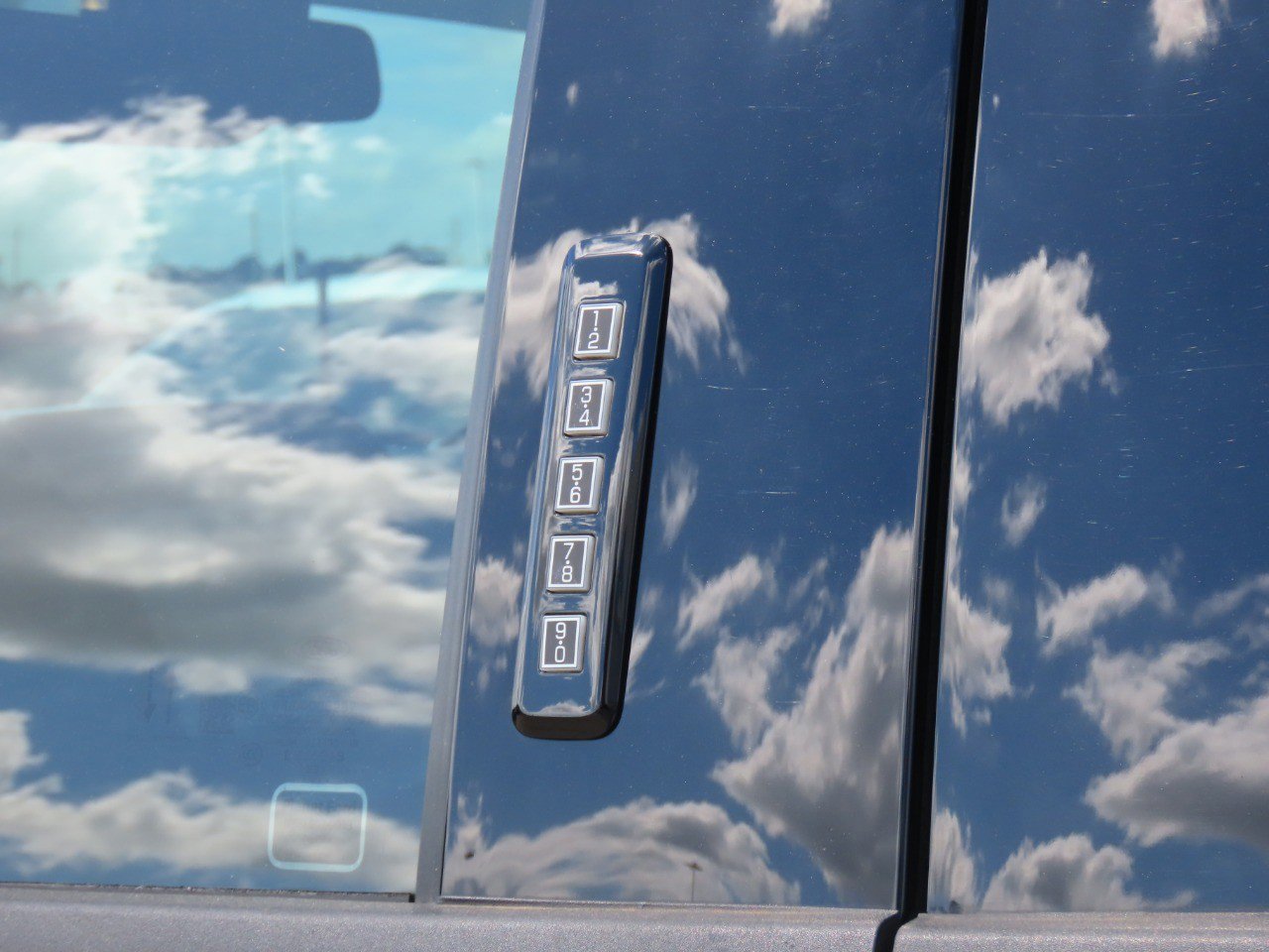 Certified 2023 Ford F150 Tremor w/ Equipment Group 402A High image 17