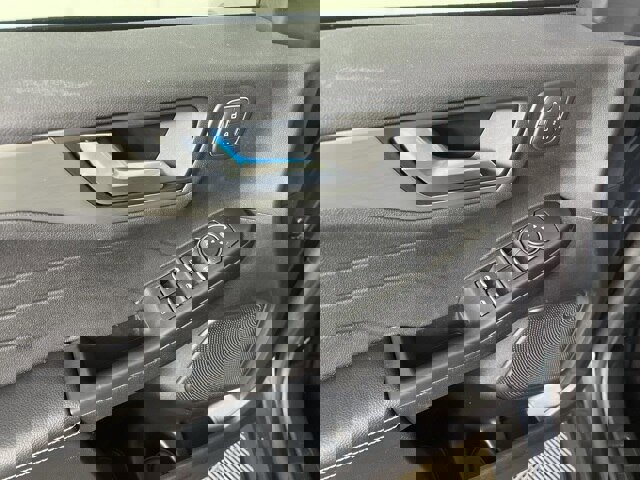 Certified 2022 Ford Escape Titanium w/ Class II Trailer Tow Package image 19