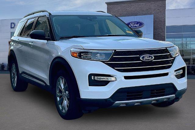 Certified 2023 Ford Explorer XLT w/ Equipment Group 202A RWD image 1