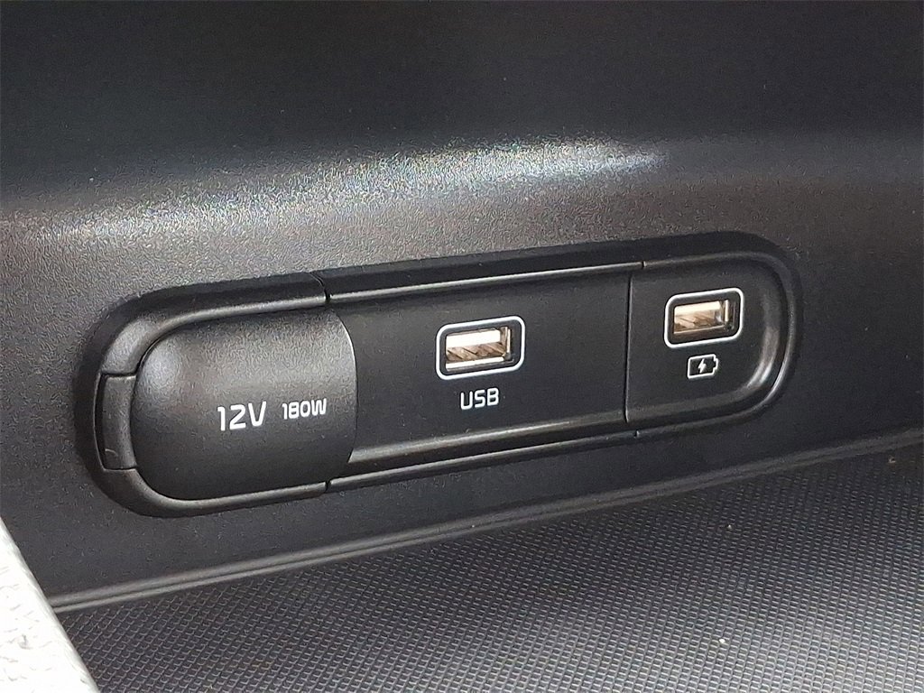 Used 2023 Kia K5 LXS image 26