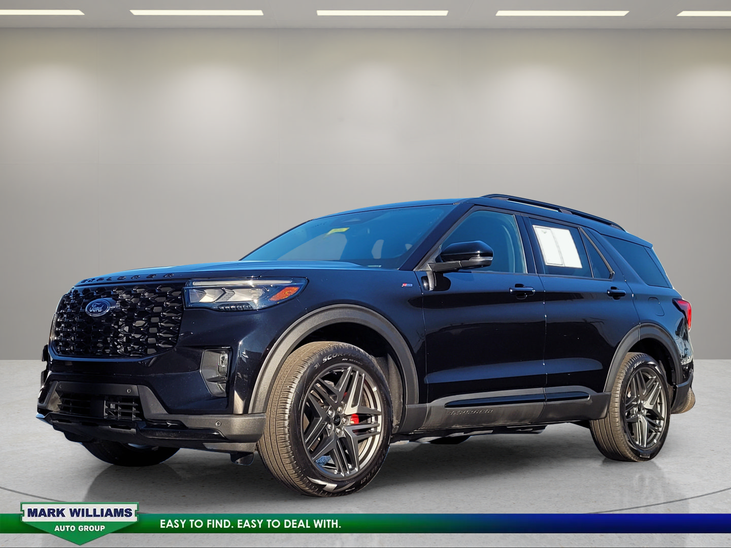 Certified 2025 Ford Explorer ST-Line w/ ST-Line Street Pack AWD/4WD image 8