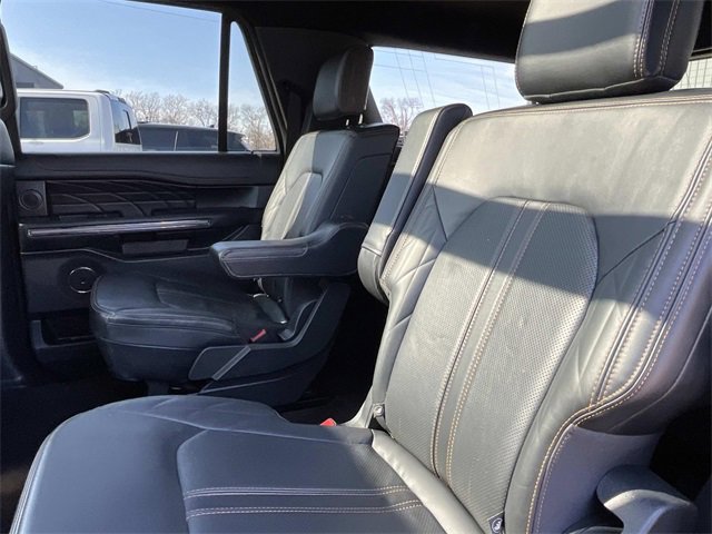 Certified 2023 Ford Expedition Max Platinum image 22