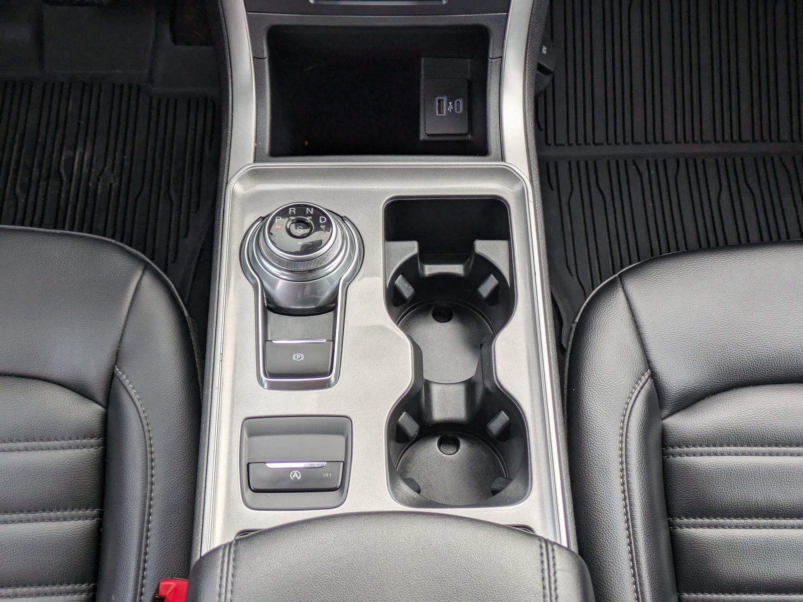 Certified 2024 Ford Edge SEL w/ Convenience Package image 21