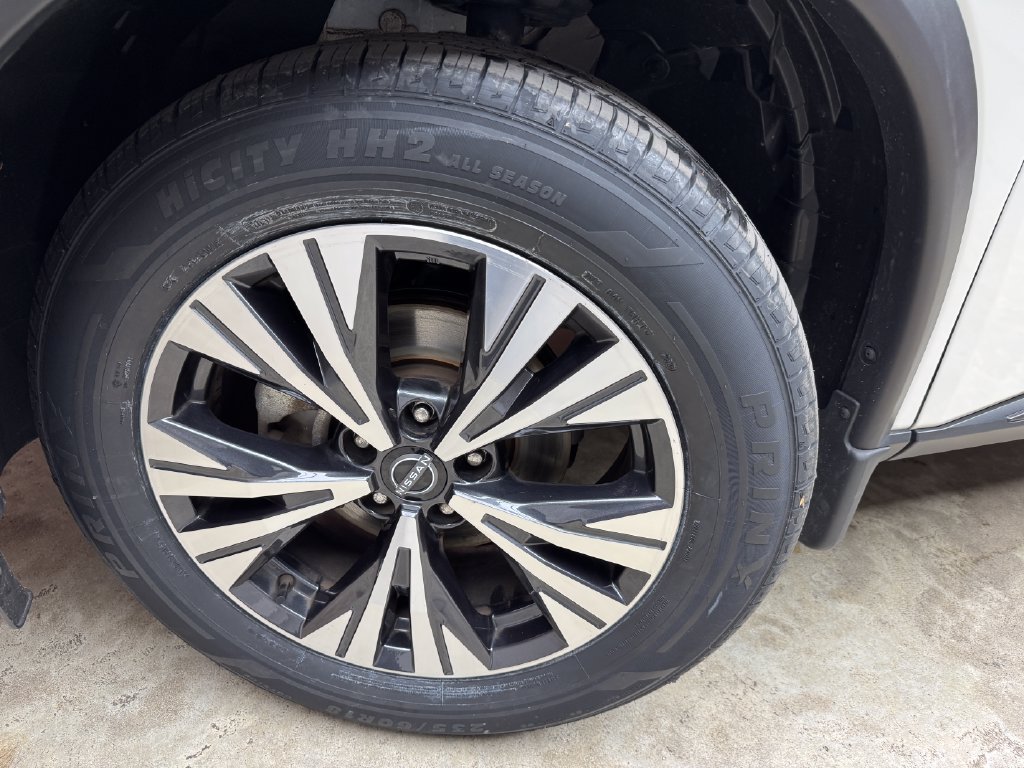 Used 2023 Nissan Rogue SV w/ SV Premium B Package AWD/4WD image 30