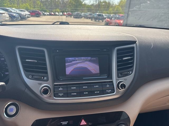 Used 2017 Hyundai Tucson Value AWD/4WD image 39