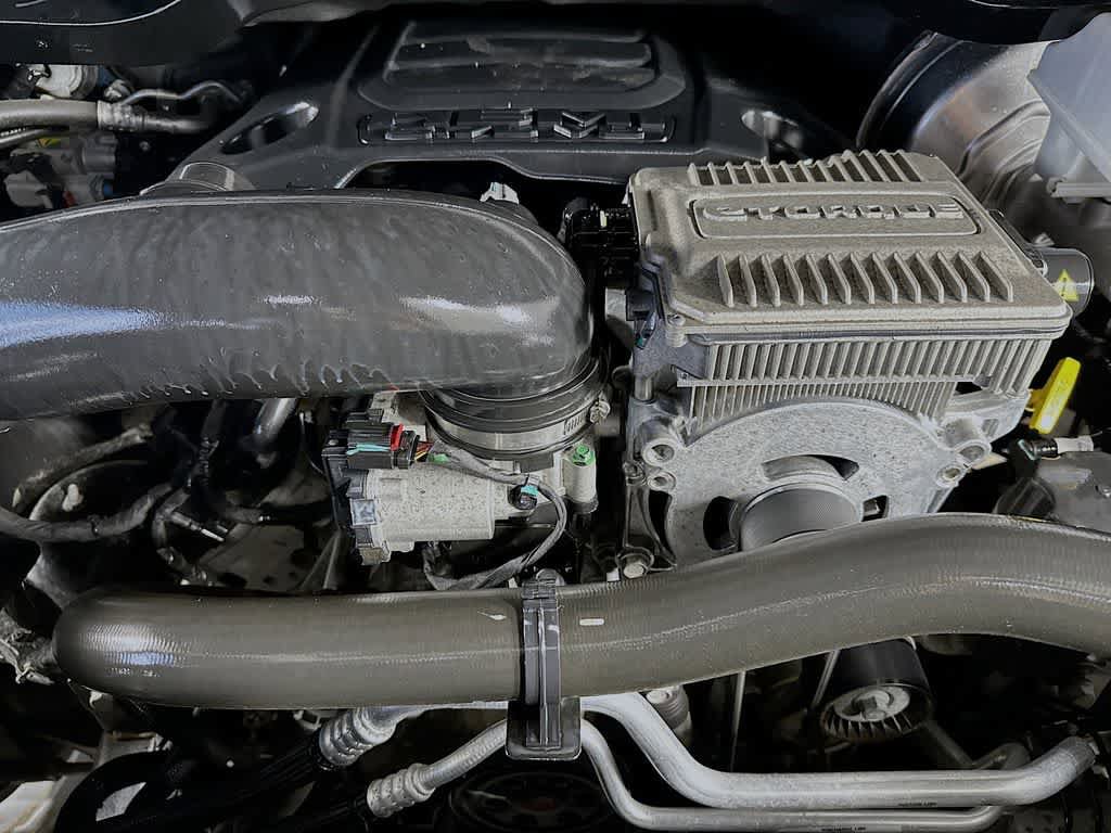 Used 2023 RAM 1500 Laramie AWD/4WD image 9