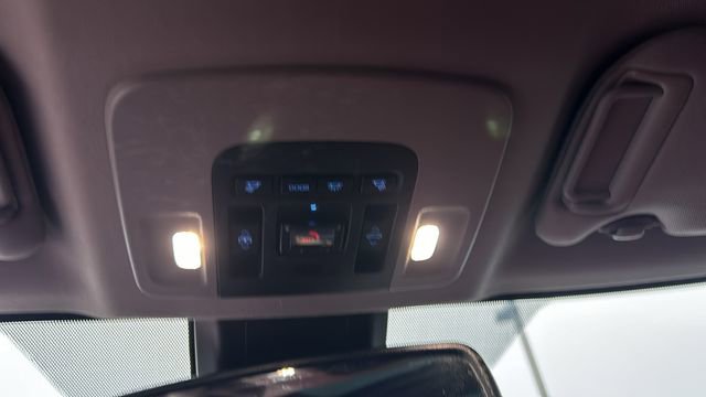 Used 2022 Toyota Camry XSE image 22