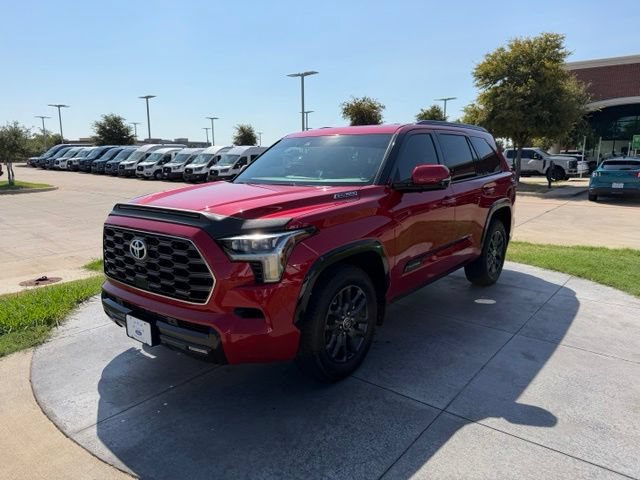 Used 2023 Toyota Sequoia Platinum AWD/4WD image 3