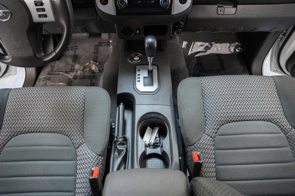 Used 2021 Nissan Frontier SV RWD image 26