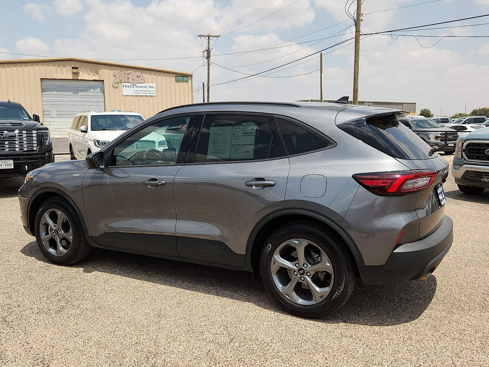 Certified 2025 Ford Escape ST-Line FWD image 4