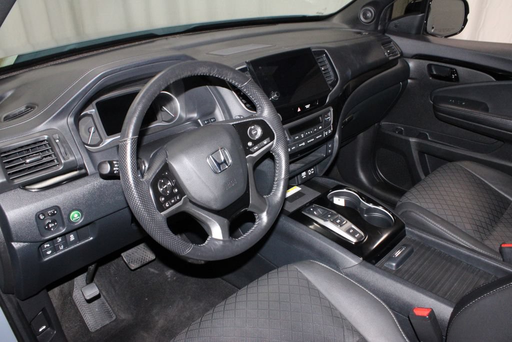 Used 2023 Honda Passport Elite image 25