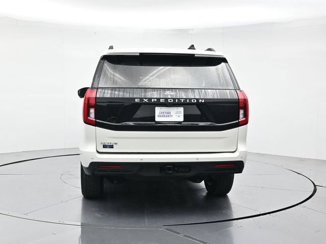 Certified 2025 Ford Expedition Active AWD/4WD image 8