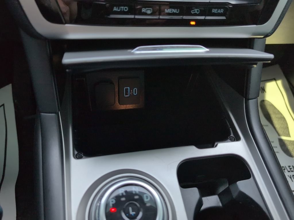 Certified 2022 Ford Explorer XLT image 20