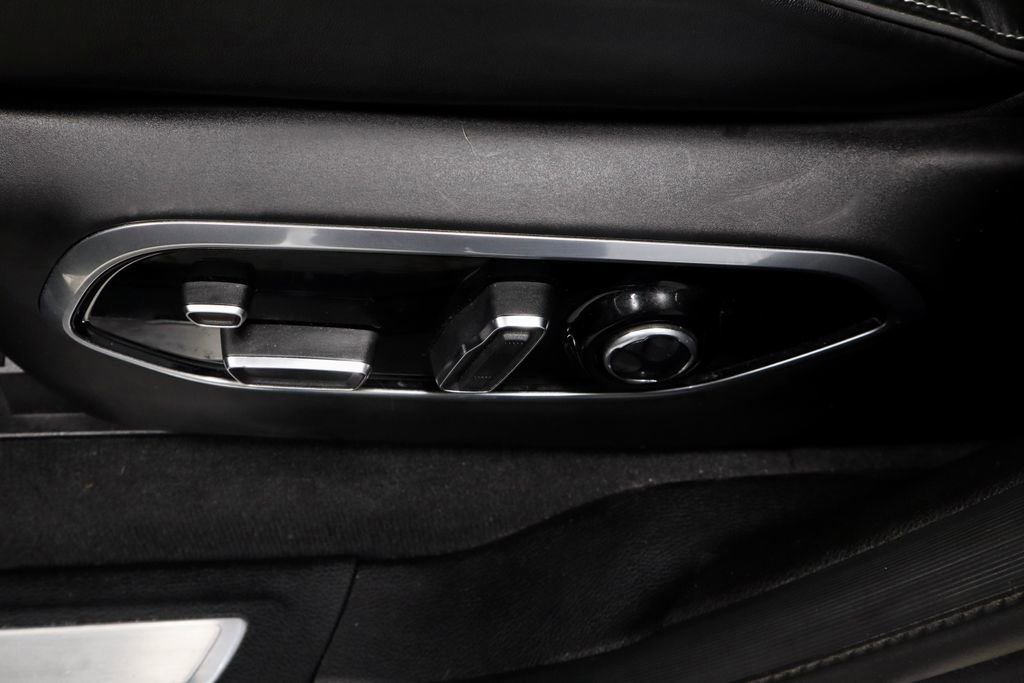 Used 2021 Jeep Grand Cherokee L Overland w/ Luxury Tech Group IV image 26