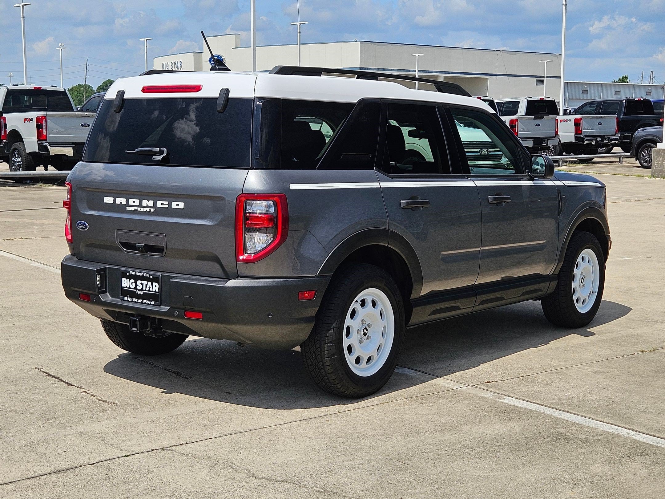 Certified 2024 Ford Bronco Sport Heritage w/ Heritage Convenience Package AWD/4WD image 3