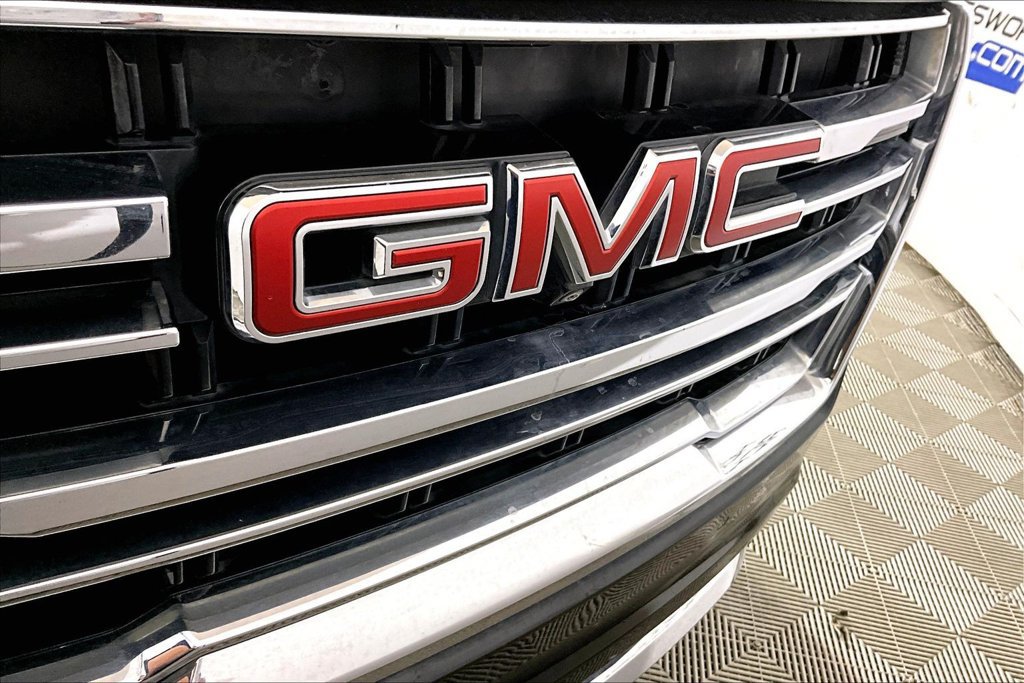 Used 2023 GMC Yukon SLT w/ SLT Premium Package RWD image 24