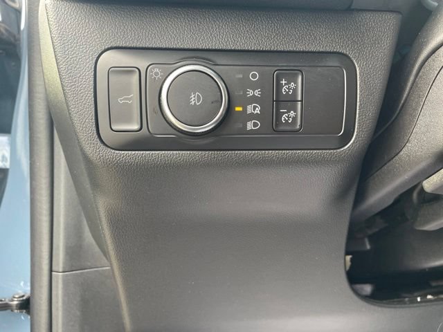 Certified 2025 Ford Escape ST-Line Select AWD/4WD image 11