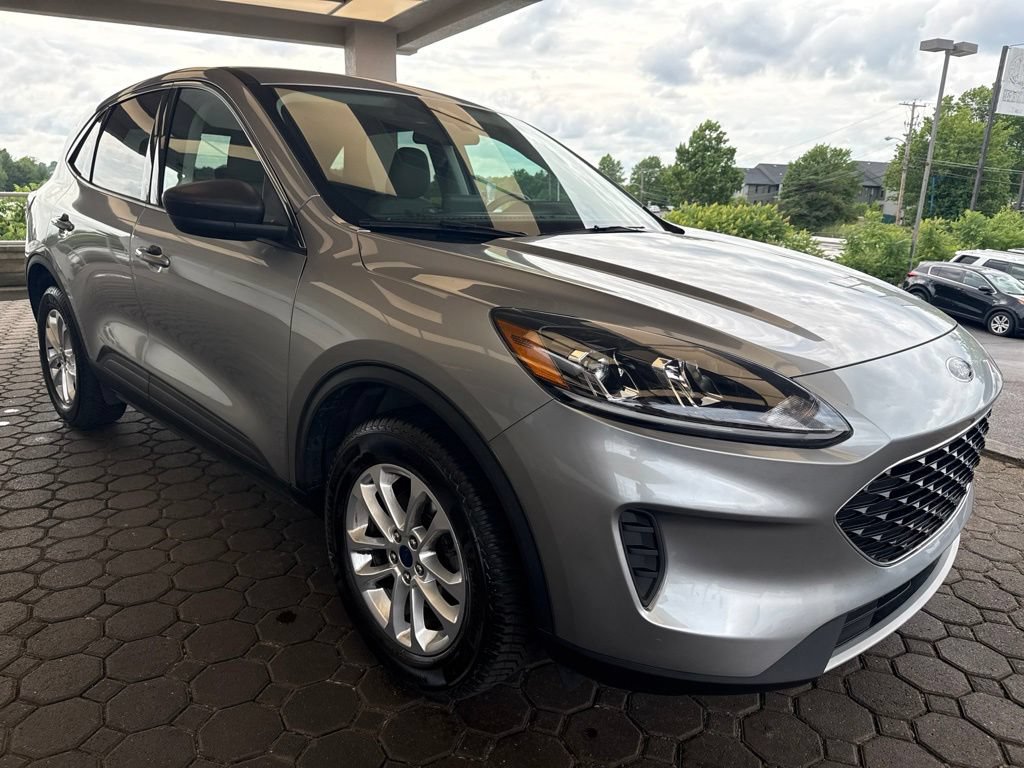 Certified 2022 Ford Escape SE w/ Convenience Package AWD/4WD image 4
