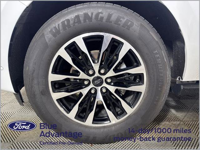 Certified 2025 Ford Expedition Max Platinum AWD/4WD image 14