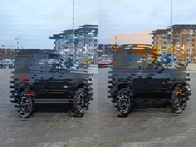 Certified 2025 Ford Bronco Sport Outer Banks w/ Outer Banks Tech Package+ image 6