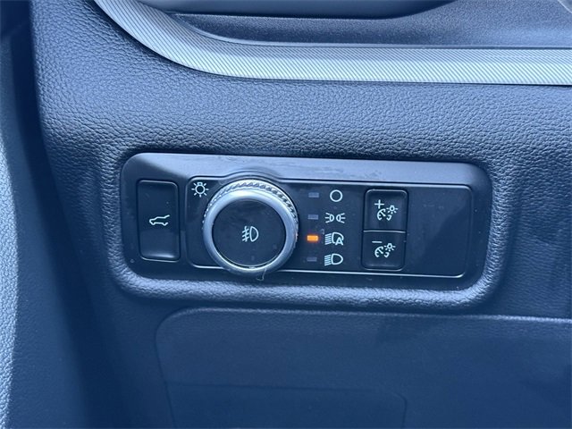 Certified 2023 Ford Explorer XLT w/ Equipment Group 202A image 24