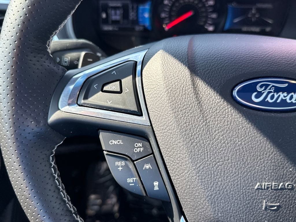 Certified 2022 Ford Edge ST w/ Equipment Group 401A image 19