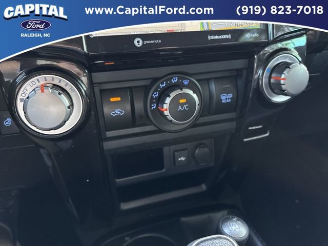 Used 2024 Toyota 4Runner TRD Off-Road Premium image 28