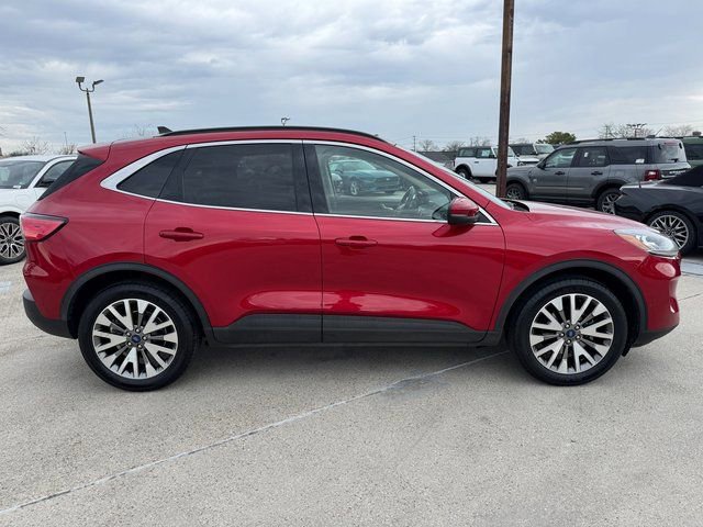 Certified 2020 Ford Escape Titanium image 6