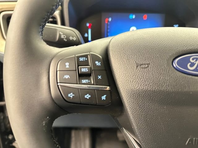 Certified 2025 Ford Maverick Lariat w/ 4K Tow Package image 25