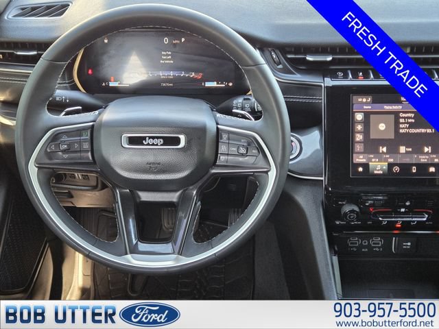 Used 2023 Jeep Grand Cherokee Altitude AWD/4WD image 25