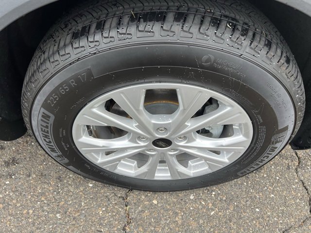 Certified 2024 Ford Escape Active w/ Cold Weather Package image 9