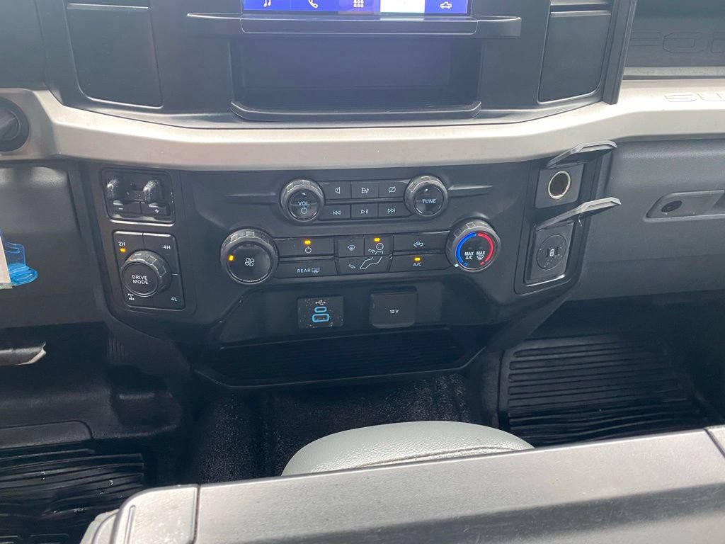 Certified 2023 Ford F250 XL w/ XL Driver Assist Package AWD/4WD image 17