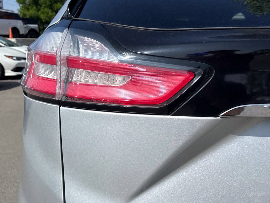 Certified 2019 Ford Edge Titanium FWD image 15