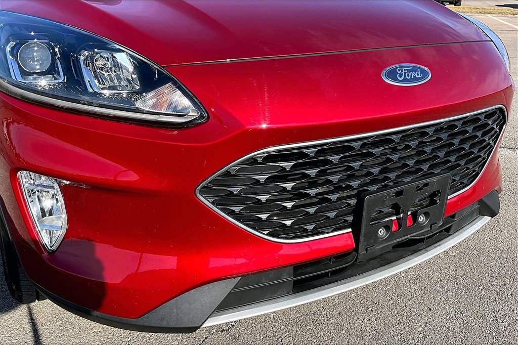 Certified 2022 Ford Escape SEL w/ Technology Package image 28