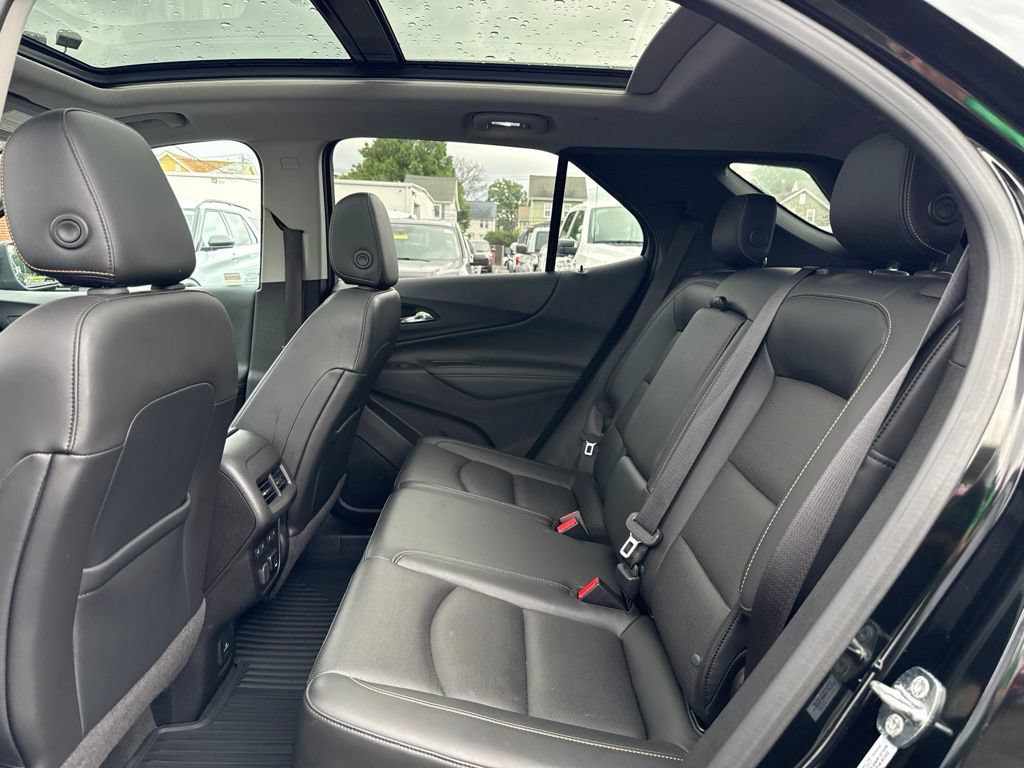 Used 2018 Chevrolet Equinox Premier AWD/4WD image 14