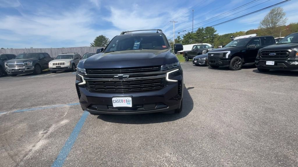 Used 2022 Chevrolet Tahoe RST w/ Luxury Package AWD/4WD image 15
