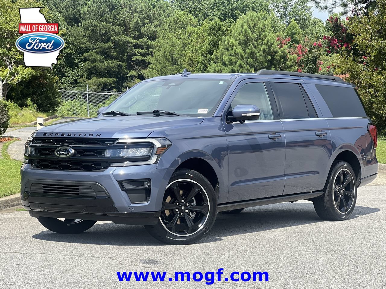 Certified 2023 Ford Expedition Max Limited RWD image 1