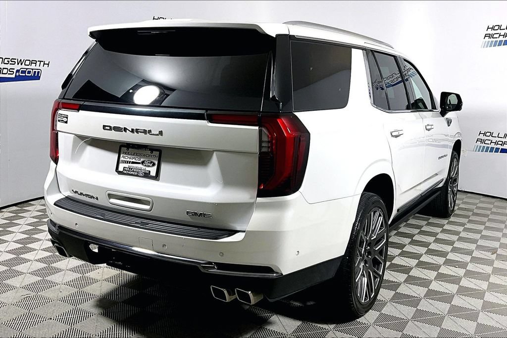 Used 2025 GMC Yukon Denali Ultimate AWD/4WD image 9
