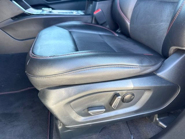 Certified 2024 Ford Explorer ST-Line w/ Class IV Trailer Tow Package AWD/4WD image 19