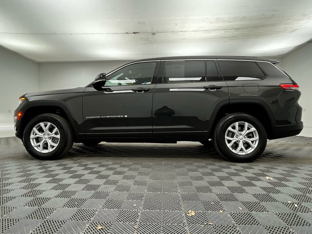 Used 2024 Jeep Grand Cherokee L Limited w/ Luxury Tech Group II image 14