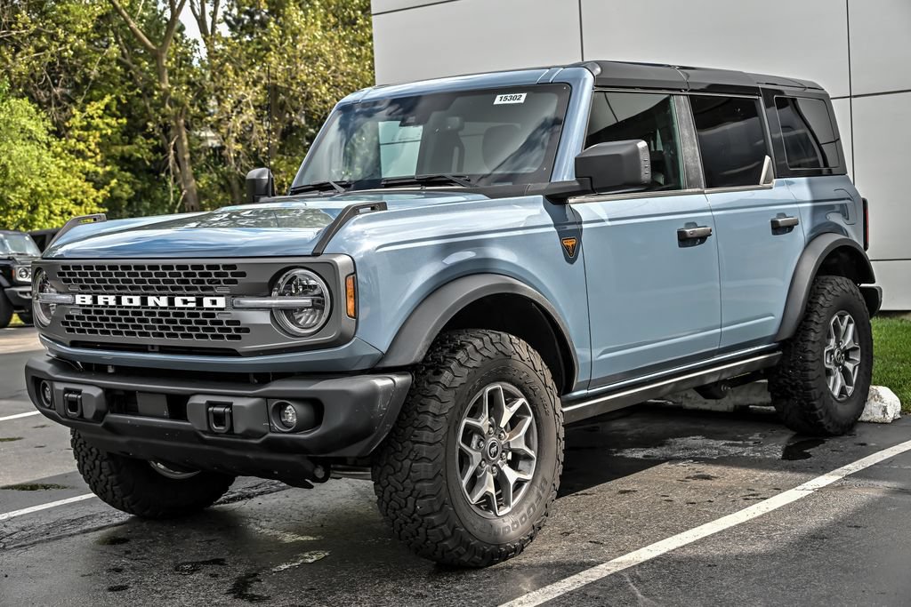 Certified 2025 Ford Bronco Badlands AWD/4WD image 5
