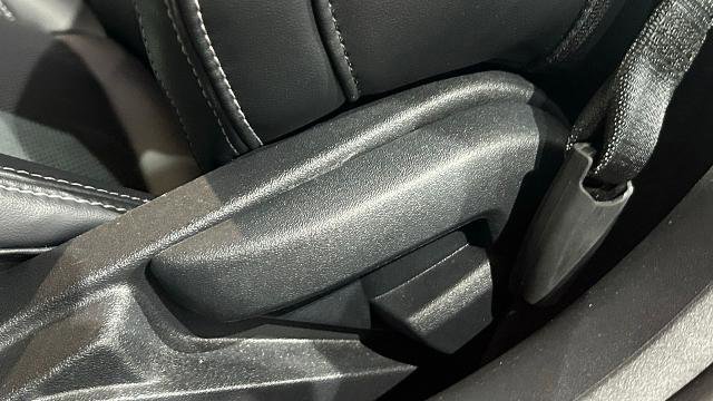 Certified 2026 Ford Mustang Premium RWD image 31