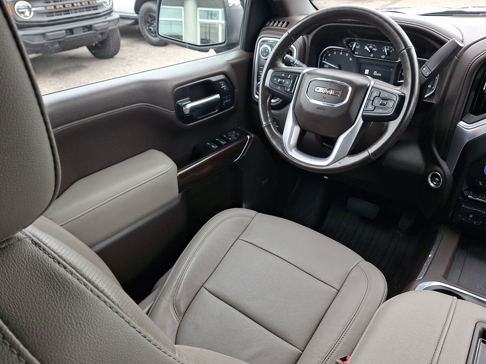 Used 2019 GMC Sierra 1500 SLT w/ SLT Premium Package RWD image 13