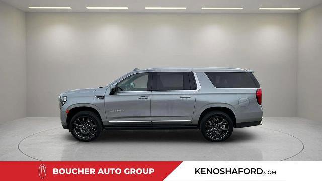 Used 2023 GMC Yukon XL Denali w/ Denali Reserve Package AWD/4WD image 8